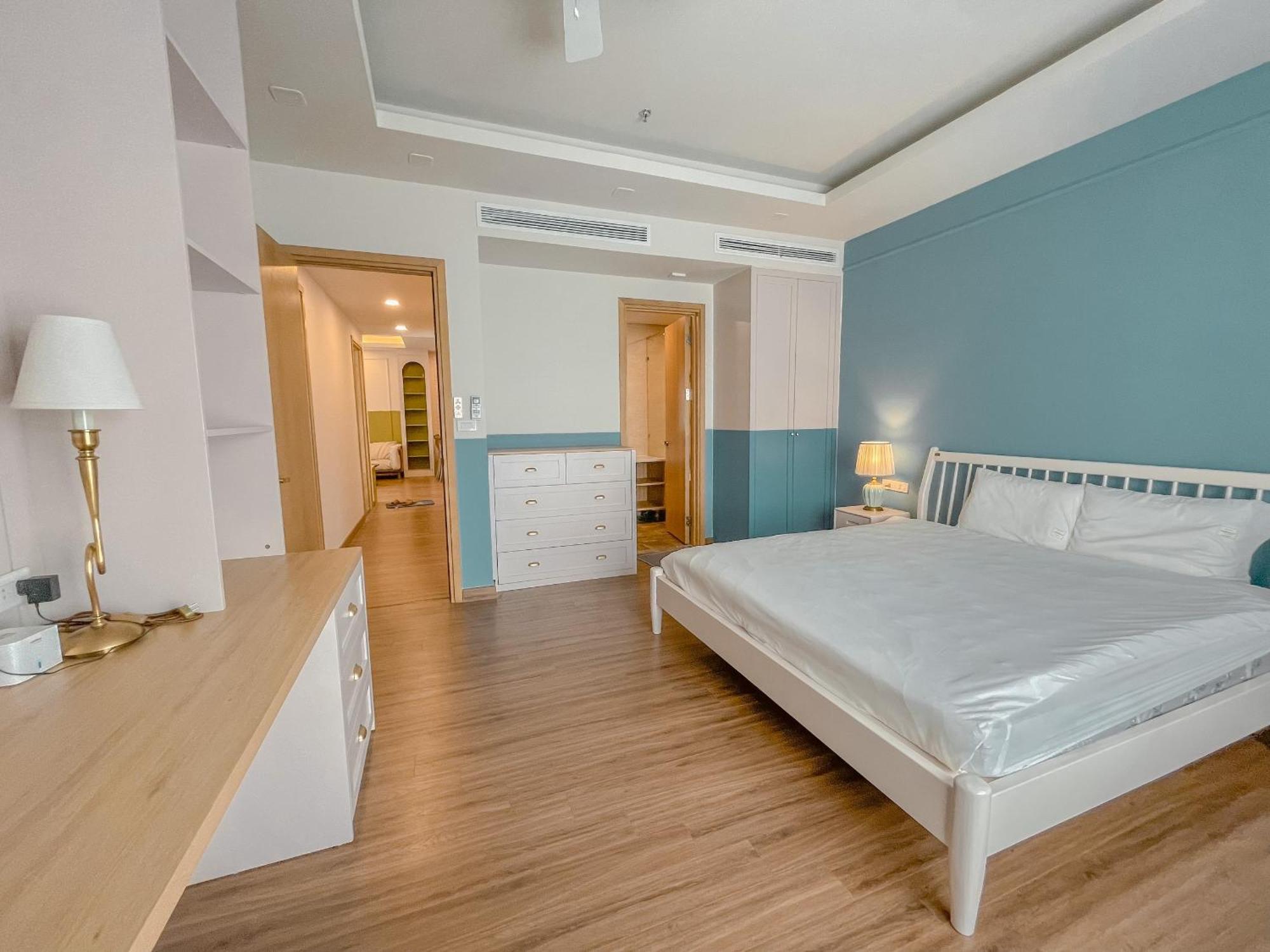 St Apartment - Flc Seatower Куїнон Номер фото